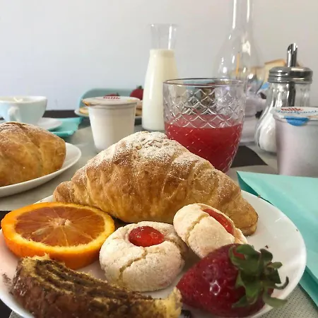 Bed & Breakfast Nonno Peppe Accomodetion 3*